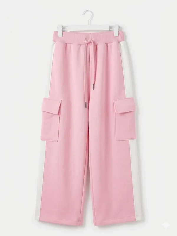 conjunto4_1 Conjunto "Love Bear" – Buso Rosa con Volantes y Pantalón Cargo Urbano